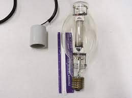[Australia] - SYLVANIA 64469 - 1000 Watt - BT37 - COMPACT METALARC - Metal Halide - Reduced Envelope - Unprotected Arc Tube - 3800K - ANSI M47/E - Universal Burn - M1000/U/BT37 