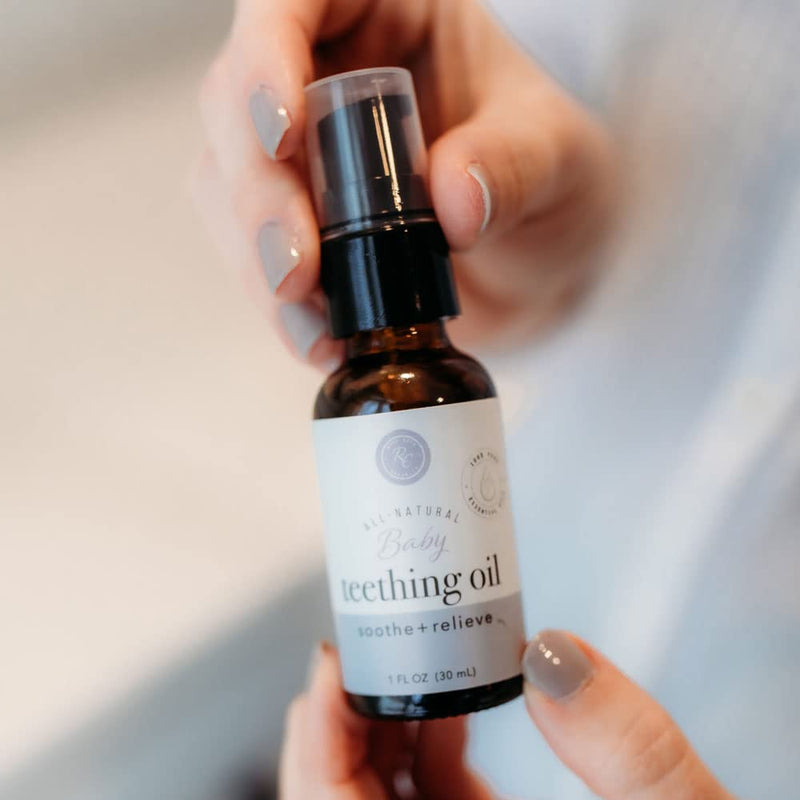 [Australia] - Rowe Casa Organics Baby Teething Oil | Naturally Relieving and Soothing to Help Ease Discomfort That Comes with Teething | Chamomile and Copaiba Blend 