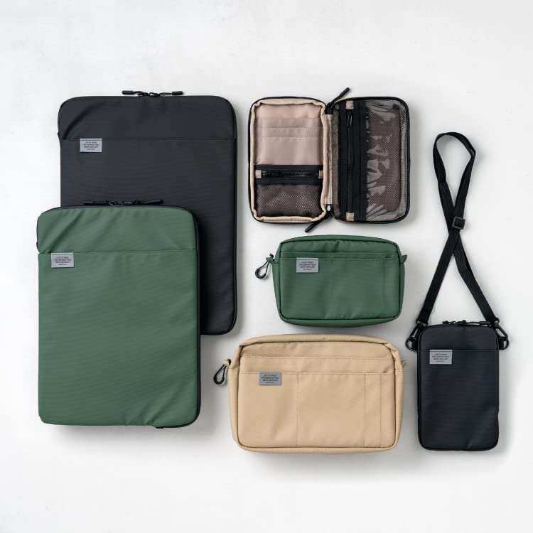 Delfonics Water Repellent Inner Carrying Case: 7-1/2 in. x 5-1/2 in. (Dark Green) / small
