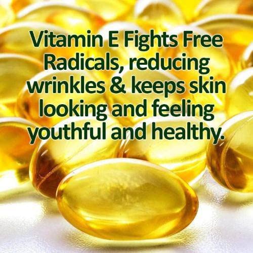 Glimmer Goddess Organic Vitamin C Face Serum with Kakadu Plum & Hyaluronic Acid – Hydrating & Revitalizing, 1 oz