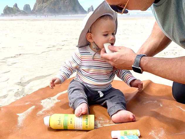 [Australia] - Babo Botanicals Sensitive Baby Mineral Sunscreen Stick SPF 50-70% Organic Ingredients - Zinc Oxide - NSF & Made Safe Certified - EWG Verified - Water Resistant - Fragrance-Free - for Babies & Kids 0.6 Ounce (Pack of 1) 