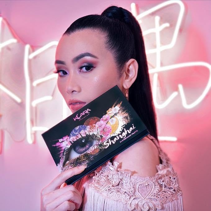 [Australia] - Klara Cosmetics 24 Eyeshadow Palette - Eye Makeup Palette with Matte, Shimmer and Metallic Finishes - Face Makeup Palette - Shanghai - 2.5 oz 
