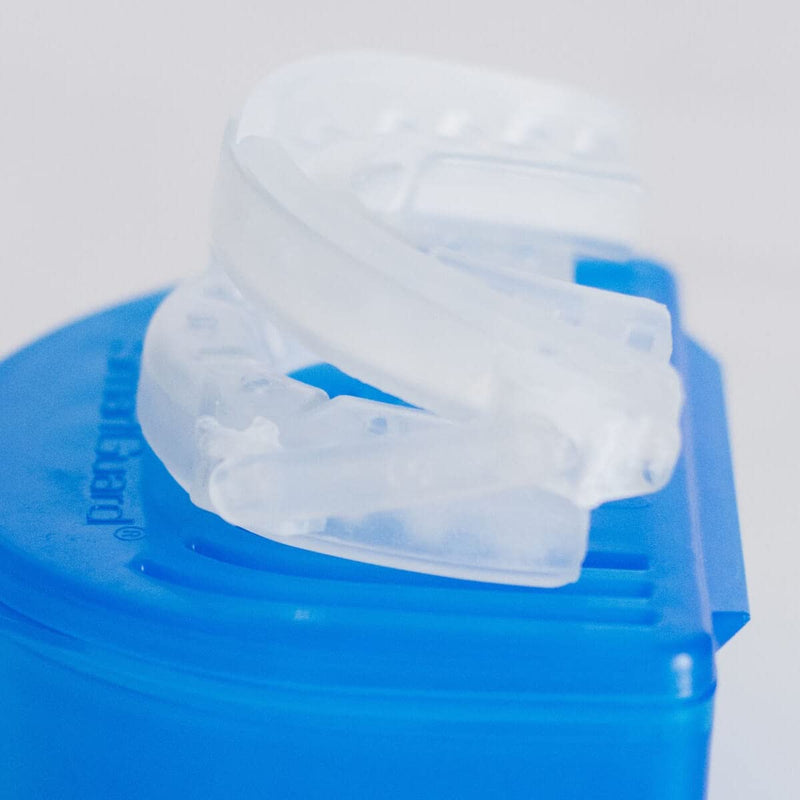 [Australia] - Anti Snore Device. New Customizable Snore Reducing Mouthpiece – Reduce Snoring Aid for Men and Women – Most Comfortable and Adjustable Oral Appliance - Holds Jaw Forward to Open Airway 