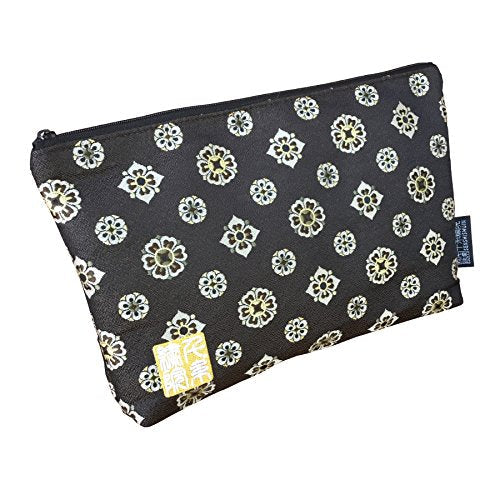 千糸繍院 Brocade zipper pouch, lined with Nishijin brocade, size M. (Shosohanabishimon)