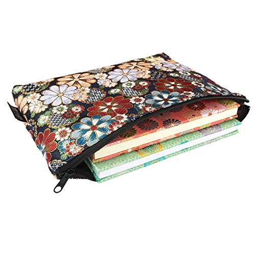 千糸繍院 Brocade zipper pouch, lined with Nishijin brocade, size M. (Saikaranman)
