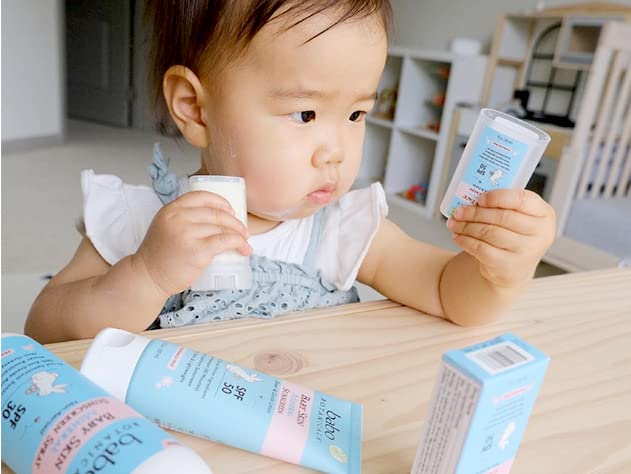 [Australia] - Babo Botanicals Sensitive Baby Mineral Sunscreen Stick SPF 50-70% Organic Ingredients - Zinc Oxide - NSF & Made Safe Certified - EWG Verified - Water Resistant - Fragrance-Free - for Babies & Kids 0.6 Ounce (Pack of 1) 