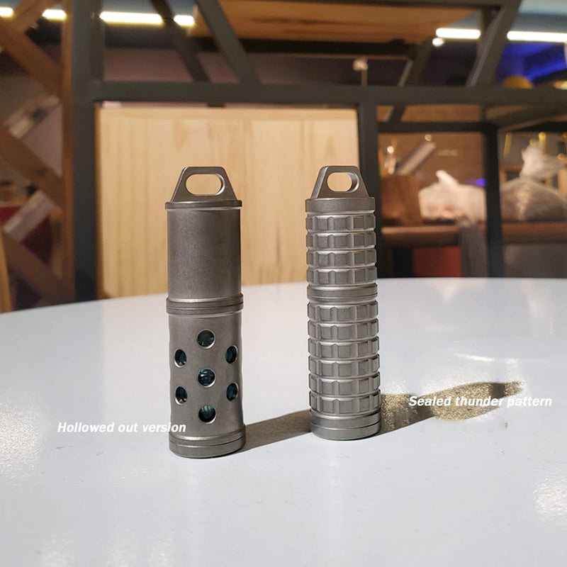 EDC Titanium Perfume Case and Make-Up Bottle and Glass Storage Jar Can be Used as A Keychain Small Items or Pendant Hollowed out version