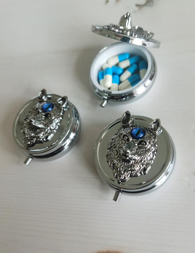 Pill Case with Wolf Head Sign Pill Box, Weekly Travel Pill Organizer | Small Pill Box for Purse, Cute Metal Pill Box Compact Portable Medicine Box, vitamin pill box organizer mini pill case Silver