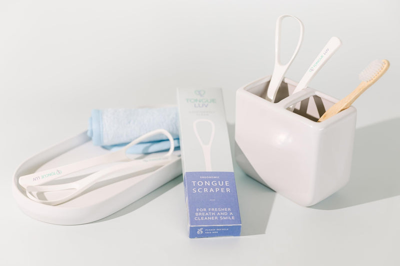 [Australia] - Ergonomic Tongue Scraper - Dentist-Developed Tongue Cleaner for Adults - Gentle Stylish Tongue Scrubber for Oral Care, Dental Hygiene - Large 