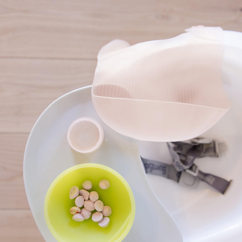 [Australia] - Olababy Fold N Go Silicone Baby Bib w Travel Case | Soft, Lightweight, Waterproof Bibs for Infants & Toddlers | BPA Free Blueberry 1 Bib + 1 Travel Case 