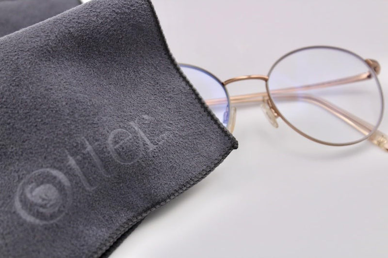 [Australia] - No scratches Premium glasses cleaning cloths - 2x microfiber cleaning cloths (20x20cm) for glasses, cell phone, laptop & camera lens, optician quality 