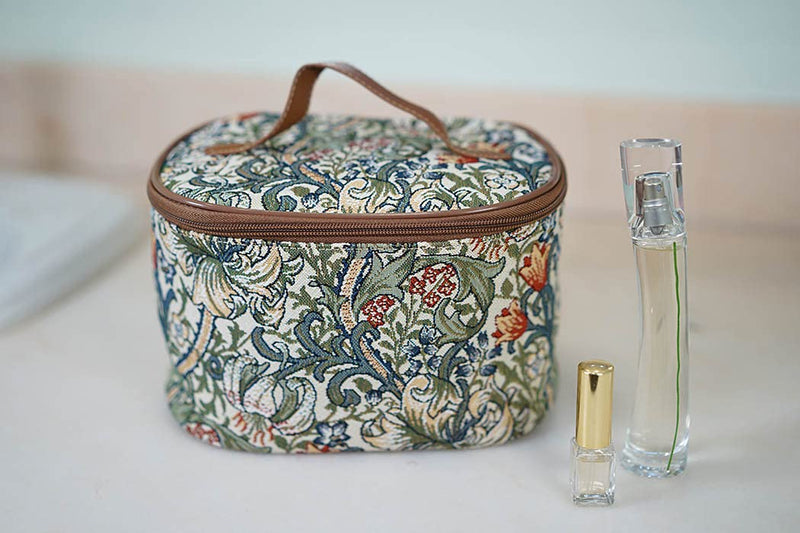 Signare Tapestry Toiletry Bag Makeup Organizer bag for Women with with William Morris Golden Lily Design (TOIL-GLILY)