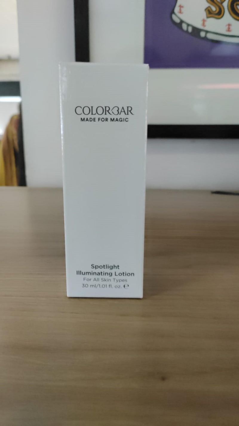 Colorbar Spotlight Illuminating Lotion - Face Moisturizer with Hyaluronic Acid and Mulberry Extract for Deep Hydration - Instant Brightness - 1 oz