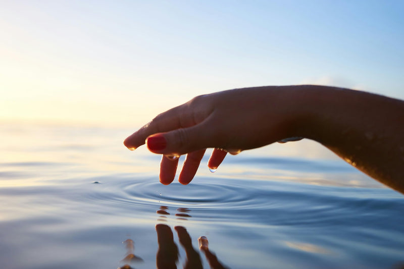 [Australia] - Colloidal silver. The best supplement to strengthen your immune system. Each bottle contains 200 ml. antioxidant. Vitamins. Colloidal silver 25 ppm. Colloidal. With antioxidant properties. 