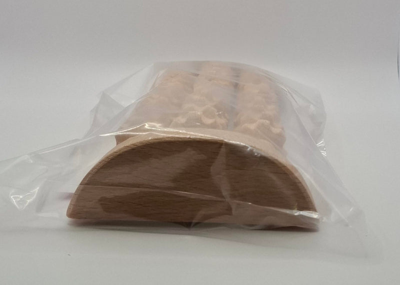 [Australia] - tuuli Wooden Foot Massager, Grooved Muscle Roller, Helps Ease Muscle Tension and Improve Blood Circulation, Natural Wood Therapy Massage Tools for Feet (M) M 