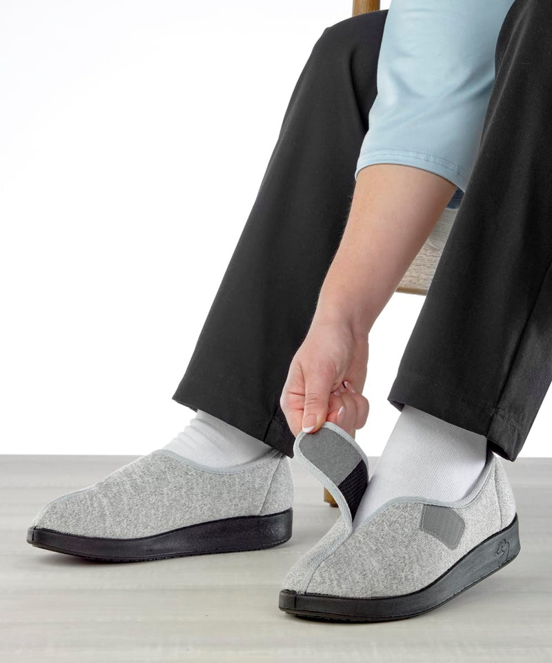 [Australia] - Silvert's Adaptive Clothing & Footwear Women‚Äôs Extra Wide Easy Closure Jewel Slippers for Seniors 8 X-Wide Brushed Black/Black 