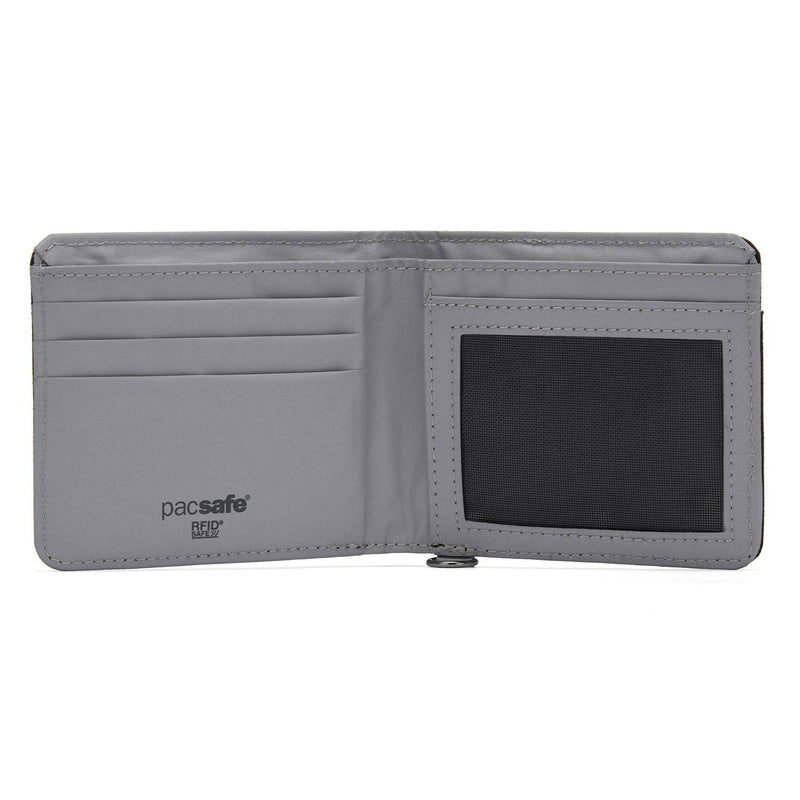Pacsafe RFIDsafe RFID Blocking Bifold One Size Jet Black