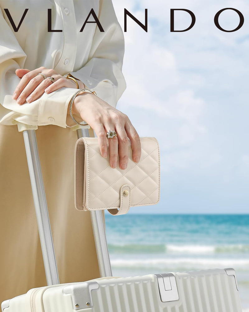 VLANDO Travel essentials kit for jewelry and makeup