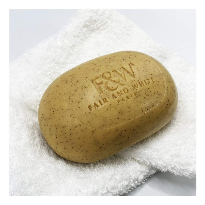 FAIR & WHITE Glutathione Exfoliating Soap 7 oz / 200g - Highly Effective to Brighten Skin Complexion and to Reduce Acne Spots, Wrinkles, with Vitamin C