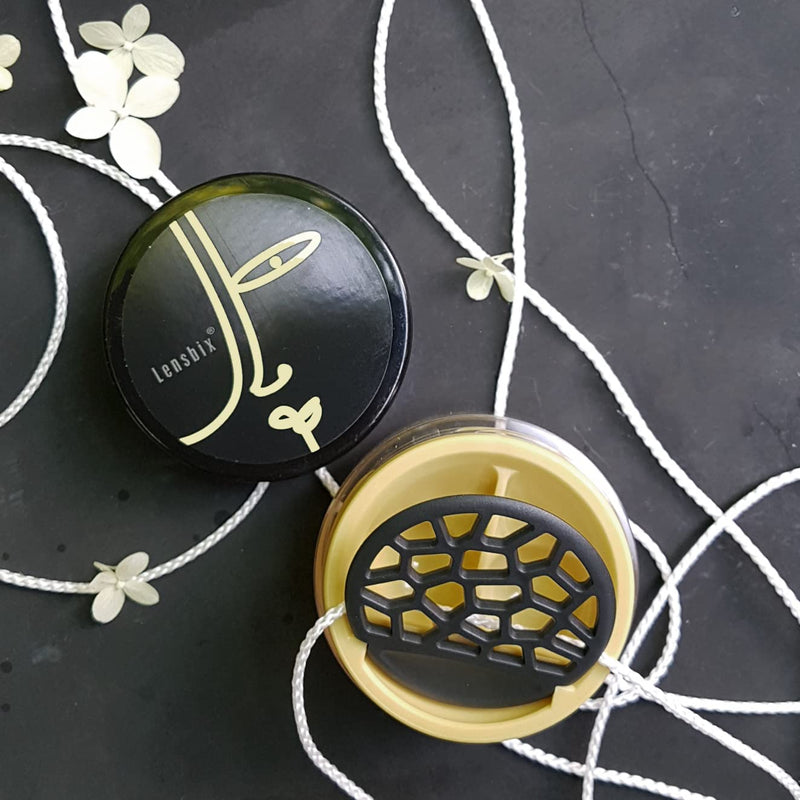 [Australia] - Lensbix contact lens case Faceline. The innovative gift for lens wearers with a lineart motif in candy colors. (Vanilla No.13) Vanilla No.13 