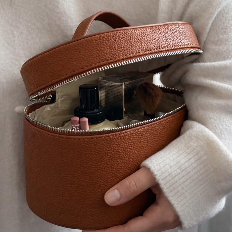 Vanity Case Makeup Bag with Compartments, Travel Cosmetic Bag Organizer with Detachable Dividers, Portable Makeup Organizer for Women Brown