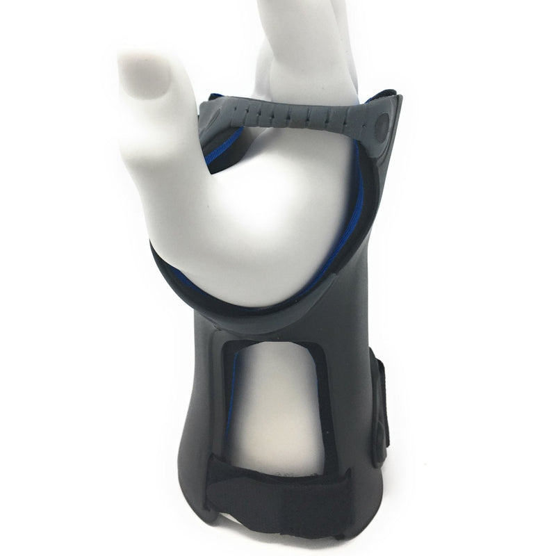 [Australia] - OTC Wrist Brace, Molded Exoskeleton, Low-Profile, Exolite, Medium Black (Right Hand) 