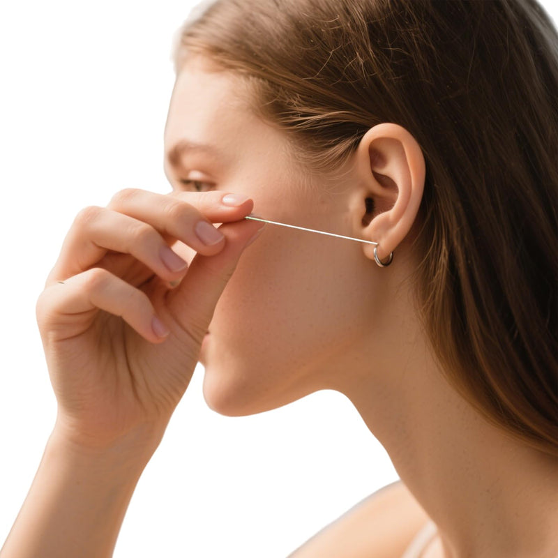 [Australia] - Piercing Cleaning,Earring Hole Cleaner,Ear Piercing Aftercare Cleaner Kit with 240pcs Disposable Ear Piercing Cleaning Floss & 15ml Cleaning Solution for Women Men 