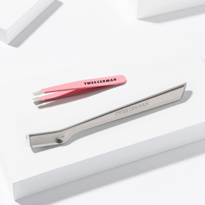Tweezerman Exclusive Eyebrow Razor & Tea Rose Mini Slant Tweezer Stainless Steel & Tea Rose