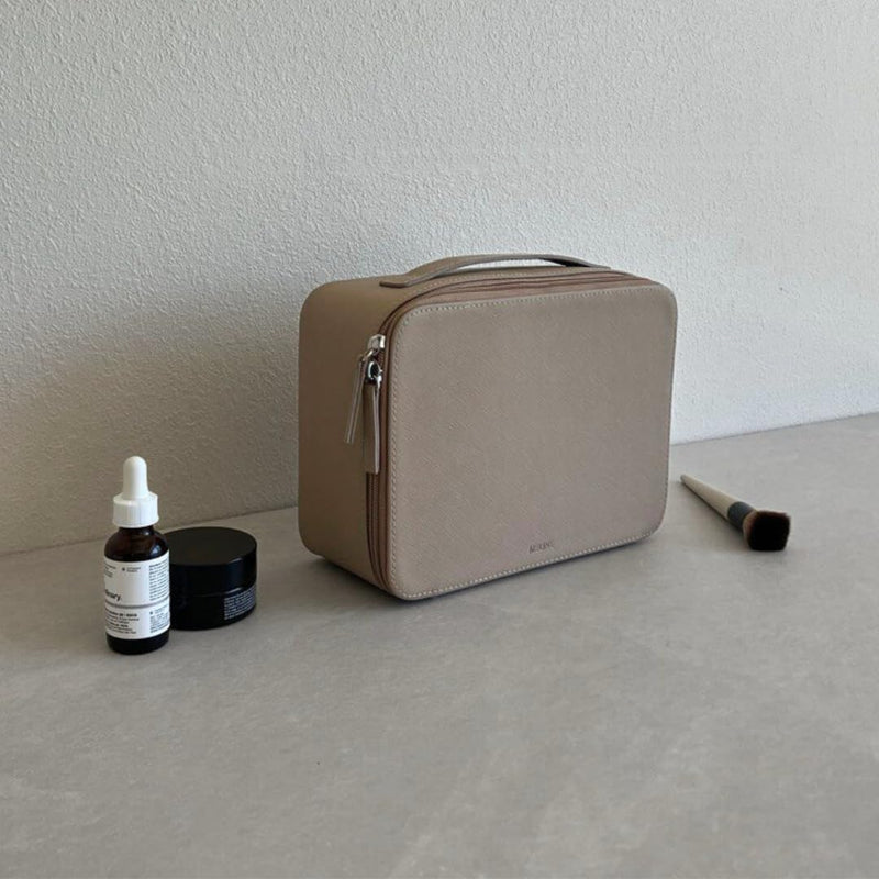 MELINE Leather Makeup Bag with Brush Holder,Travel Cosmetic Case for Women,Large Capacity Waterproof Toiletry Bag with Handle,Stylish and Durable Makeup Organizer (Taupe) Taupe