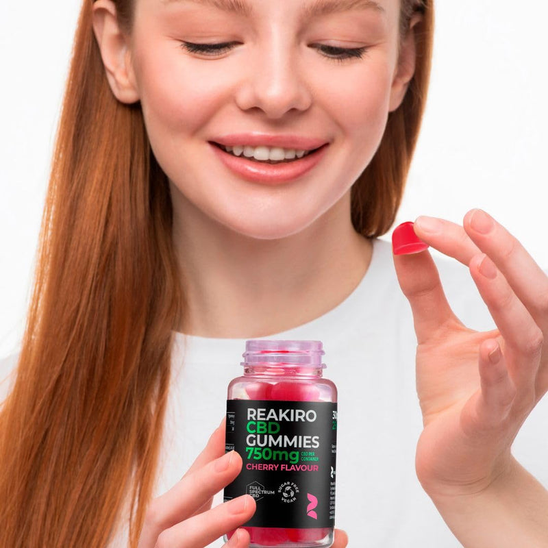 Reakiro CBD Vegan Gummies, 750mg, 30 Pieces, Cherry Flavour I 25mg per Gummy | 100% Vegan-Friendly CBD Edibles | High Strength | Stress & Anxiety Relief | Delicious Cherry Flavour 30 Capsules