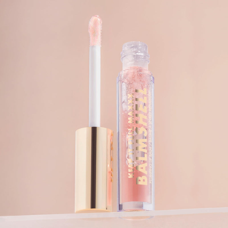 Milani Keep It Full Maxxx Balmshell Lip Plumper Hydrating Gloss - Original | Moisture-Rich Lip Plumper With Pout-Maximizing Heat And A Soft-Shine Finish. Made With A Blend Of Vitamin E-Rich Oils. 0.15 Fl Oz (Pack of 1)