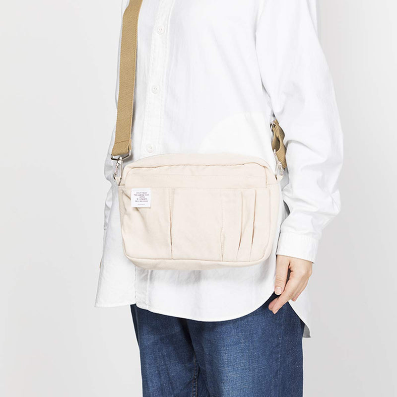 Inner Carrying SizeM CA83 RED