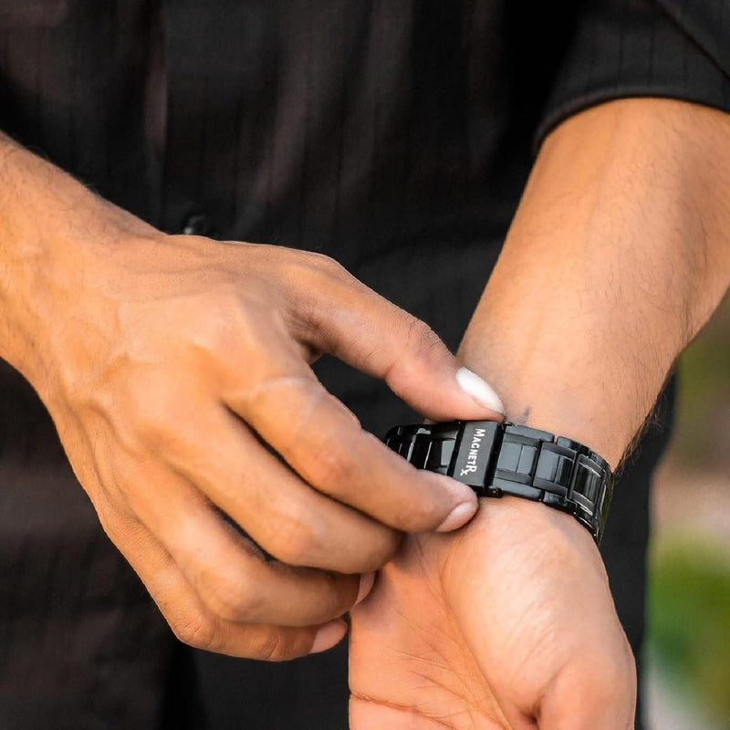 [Australia] - MagnetRX¬Æ 3X Strength Magnetic Bracelets for Men ‚Äì Effective Titanium Mens Magnetic Bracelet ‚Äì Premium Fold‚Äìover Clasp & Adjustable Length with Sizing Tool & Gift Box (Black) Black (3X Strength) 