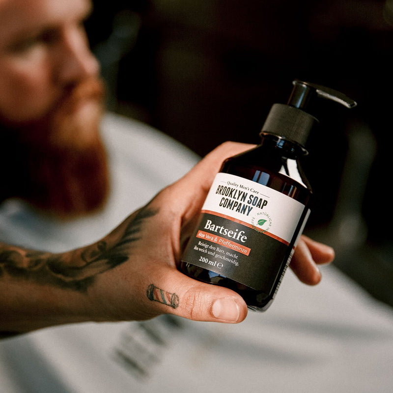 [Australia] - Brooklyn Soap Company · Ultimate Beard Box · Beard care set including beard oil, beard shampoo, beard brush, beard wax & beard cream · Gift idea for men 
