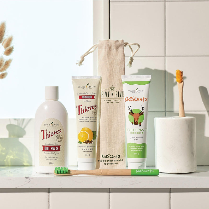 [Australia] - KidScents Slique Toothpaste by Young Living - 4 oz Tube - Gentle Dental Care for Kids - Premium Essential Oils - Citrus-Mint Flavor - Fights Plaque Removes Buildup and Stains - Fluoride and SLS Free 