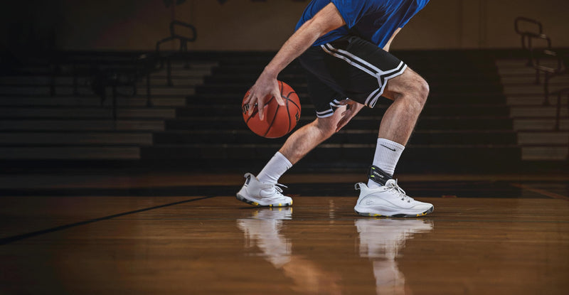 [Australia] - DonJoy Performance POD Ankle Brace, Best Support for Stability, Ankle Sprain, Roll, Strains for Football, Soccer, Basketball, Lacrosse, Volleyball X-Small Left Foot Black 