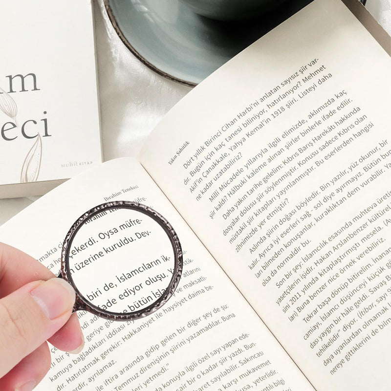 Magnifying Glass Necklace for Women, 10X Magnifying Monocle Necklace Pendant Vintage Reading Magnifier Lens (Green) Green