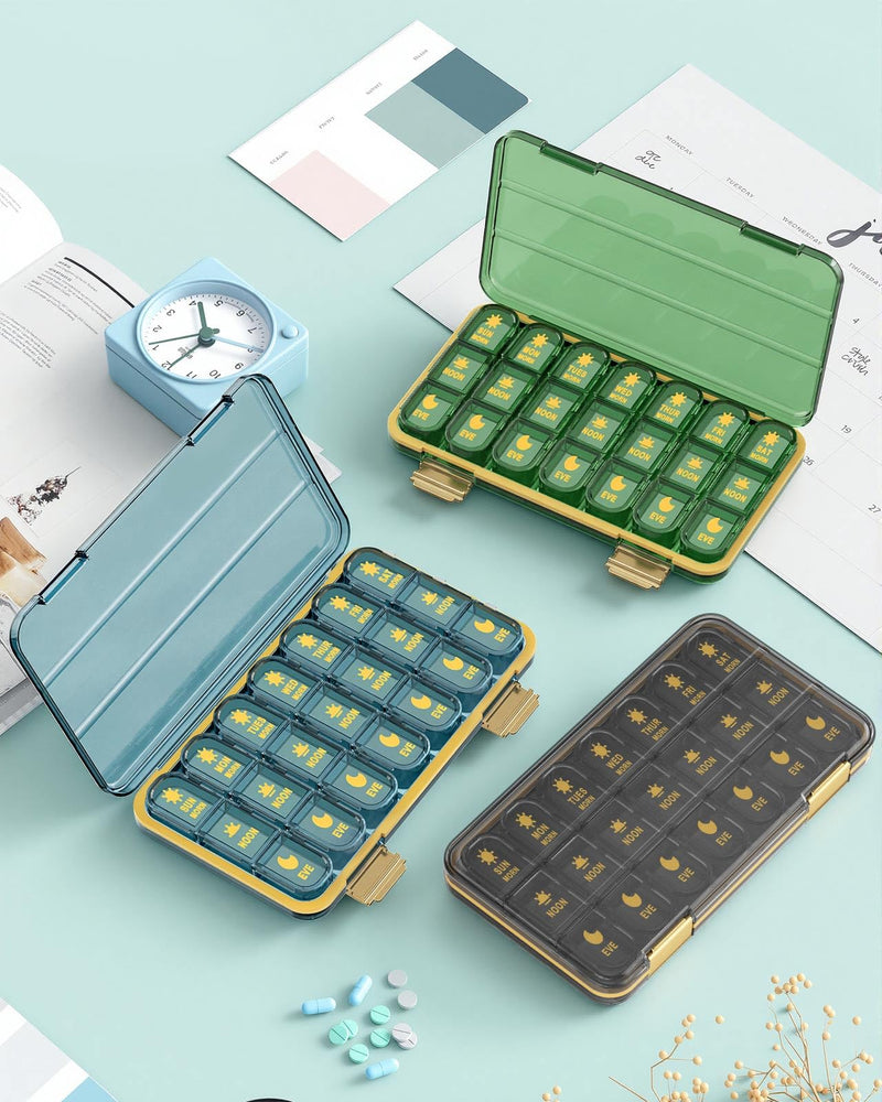 Acedada Pill Organizer 3 Times A Day, 7 Day Pill Box 21 Compartments, Black | Large Capacity, BPA-Free, Easy Open Medicine Case, 7 Removable Daily Box for Travel, Morning Noon Night, Dose Vitamin Tracker