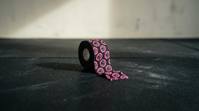 Mammal Strength Thumb Tape 5M / 10M Rolls - Super Sticky & Stretchy Weightlifting Tape for Cross Fit, Olympic Lifting - Flexible & Easily Tearable Hook Grip Tape 10 Metre 2.0 Black/Pink
