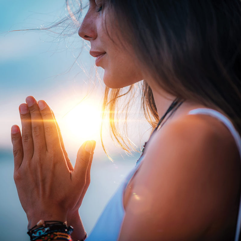 [Australia] - Hinkler Elevate - Meditation Kit - Mindfulness Tools for Adults - Mental Health and Self Care Essentials - Meditation Aid - Finger Labyrinth - Adult Hobbies - Stress Relief and Relaxation Guide 