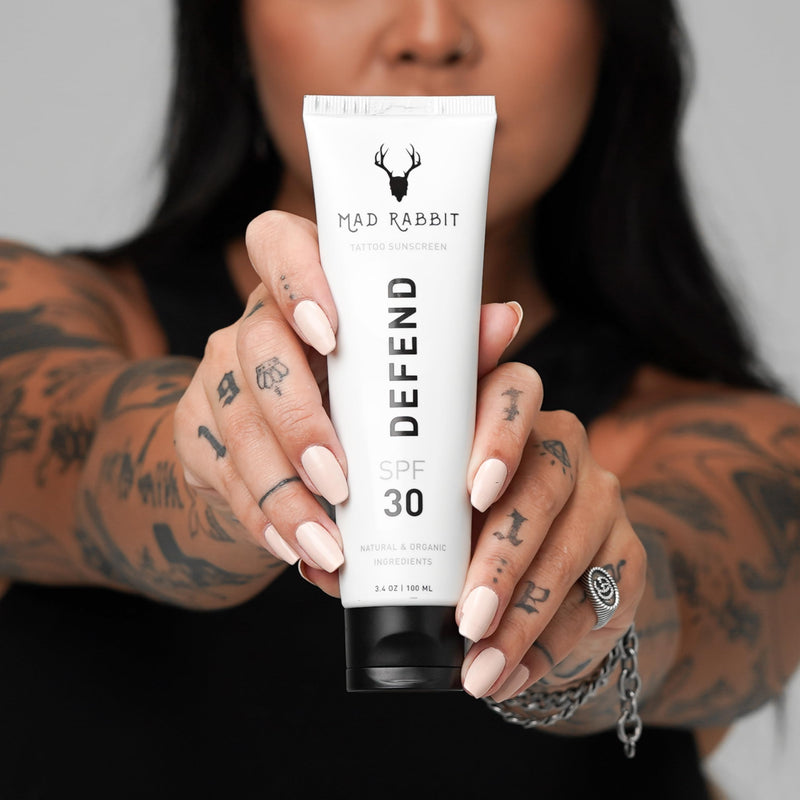 [Australia] - Mad Rabbit Defend Tattoo Sunscreen- SPF 30 100mL Tube- All-Natural Mineral Sunscreen Lotion - Tattoo Fade Protection and Moisturizer, Anti-Aging Formula 