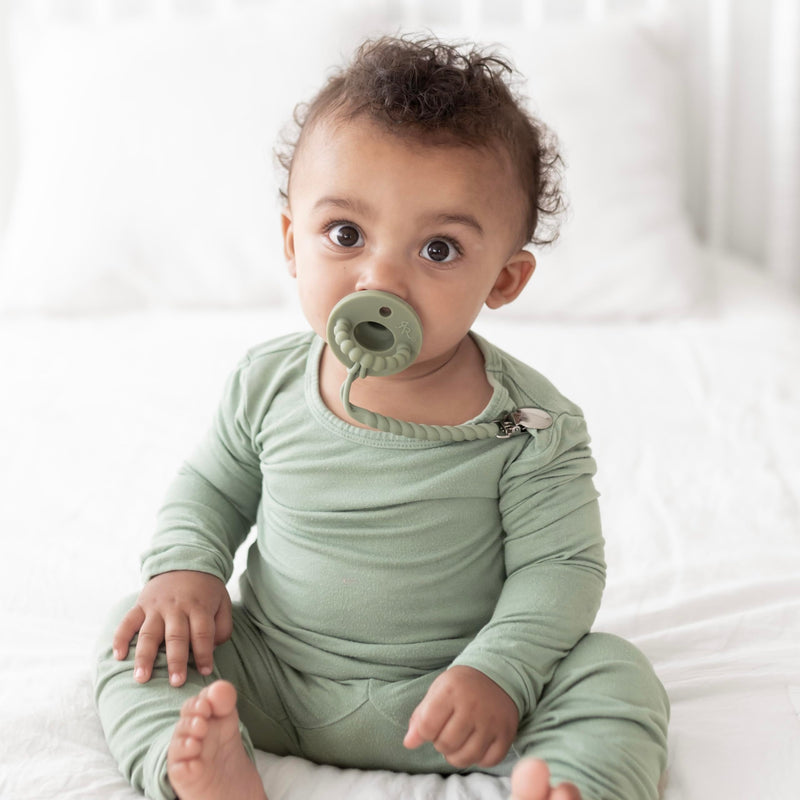 [Australia] - Ryan & Rose Cutie PAT All-in-One Pacifier and Teether Massaging Teething Ring and Hideaway Binky for Growing Babies (Prep (3 Pack), Flat) Prep (3 Pack) 