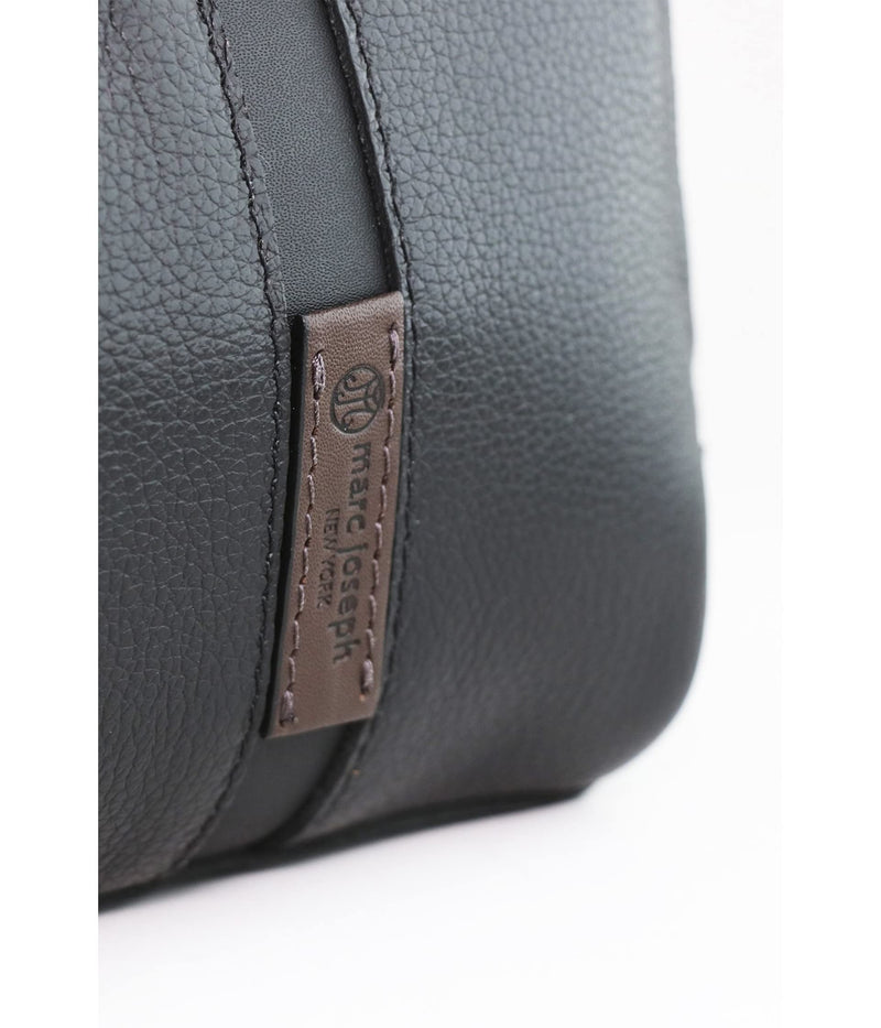 Marc Joseph New York Large Toiletry bag Black Grainy Calf One Size