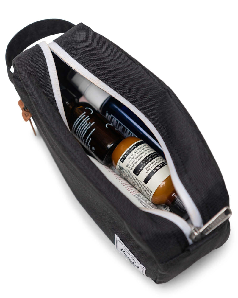 Herschel Unisex Chapter Travel Kit Navy Standard - 5L