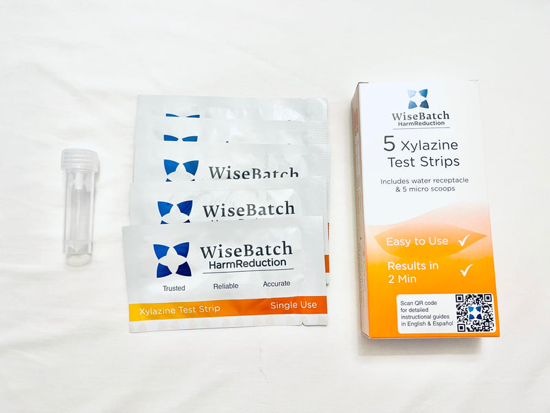 NEW Xylazine Test Strip Kit w/Instructions – WiseBatch Harm Reduction – Box of 5 Test Strips + Micro Scoop & Test Receptacle – Most Sensitive Test Strip on the Market 500ng/ml Cutoff – ±99% Accurate