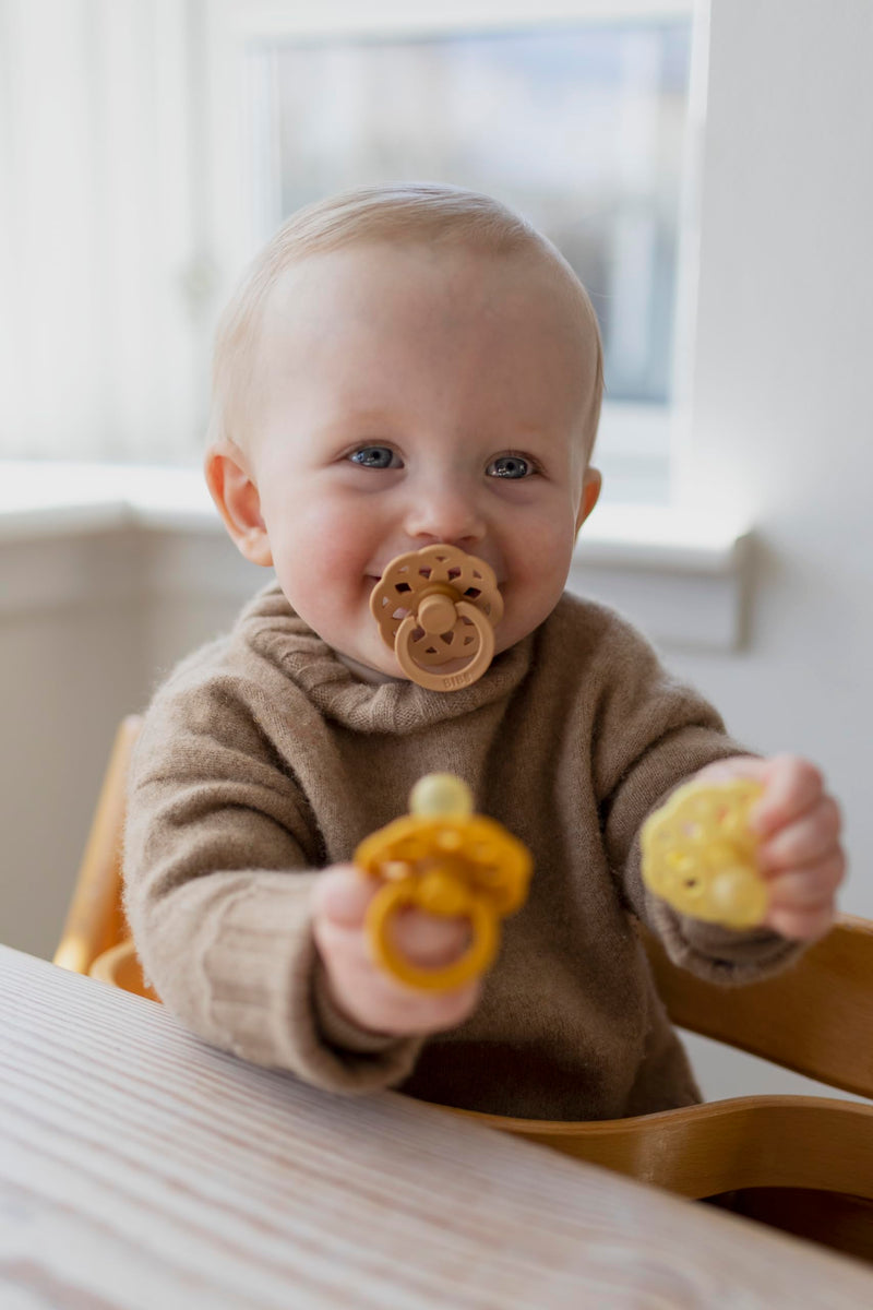 [Australia] - BIBS Boheme Soother 4-Pack | BPA Free Dummy Pacifier Round Nipple | Natural Rubber Latex | Made in Denmark | Size 6-18 Months | Dusky Lilac Mix Size 2 | 6+ Month 
