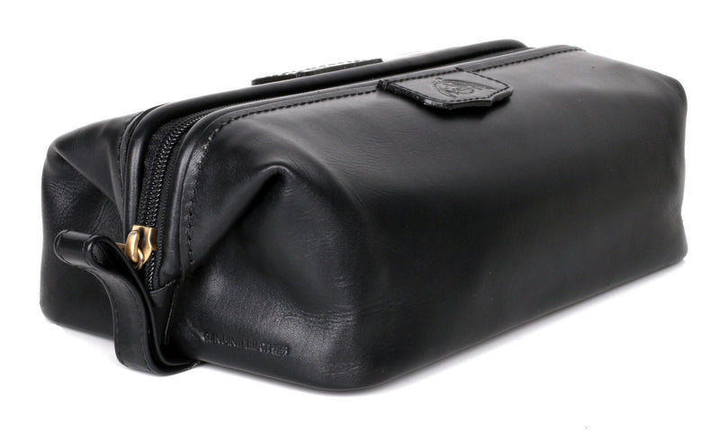 Dopp® First Class Seasoned Traveler Admiral Kit Black