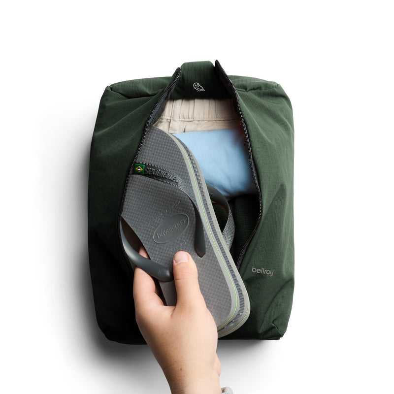 Bellroy Lite Packing Caddy 8L (Travel Organizer Packing Cube, Zip-up Storage Solution for Travel Near or far) - Spruce