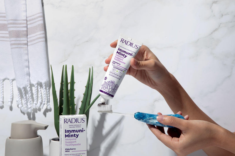 RADIUS ImmuniMinty Immune Support Toothpaste 2.5 Oz - Elderberry Mint - Pack of 3 2.5 Ounce (Pack of 3)