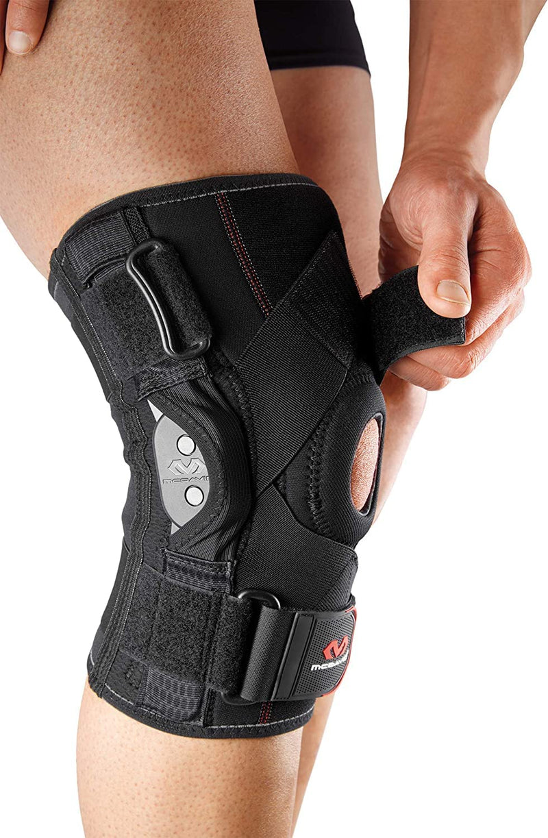 [Australia] - McDavid Hinged Knee Brace for Men and Women, Knee Brace with Side Stabilizers, Knee Compression Sleeves and Stability Straps for ACL, LCL, Arthritis, Tendonitis, MCL, Patella, Left and Right Large 
